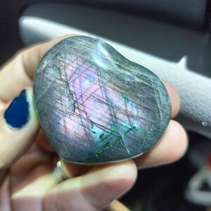 Pink purple labradorite stone heart carving